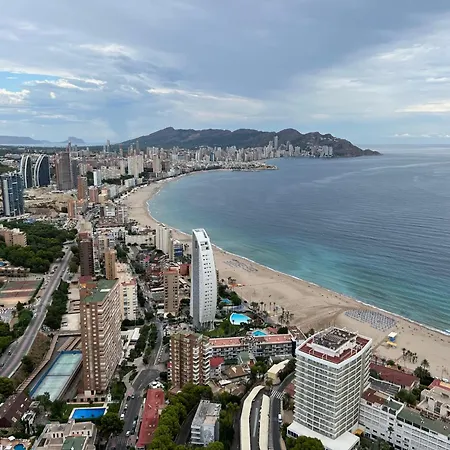 Camporrosso43 Luxury Penthouse, Jacuzzi, Billiards Apartment *
