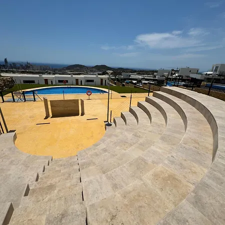 Camporrosso43 Luxury Penthouse, Jacuzzi, Billiards Apartment *