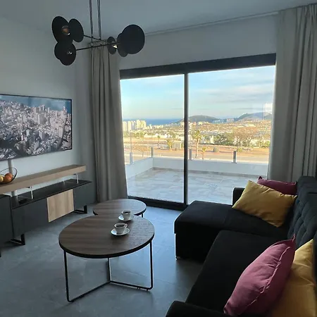 Apartment Camporrosso43 Luxury Penthouse, Jacuzzi, Billiards