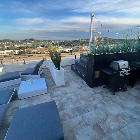 Camporrosso43 Luxury Penthouse, Jacuzzi, Billiards Apartment