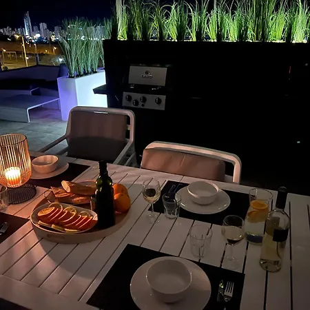 Camporrosso43 Luxury Penthouse, Jacuzzi, Billiards *