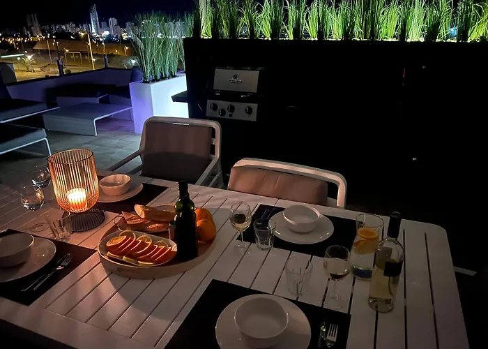 Camporrosso43 Luxury Penthouse, Jacuzzi, Billiards *